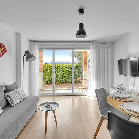 Apartment T2 Bord De Garonne Hypercentre Terrasse + Parking Toulouse