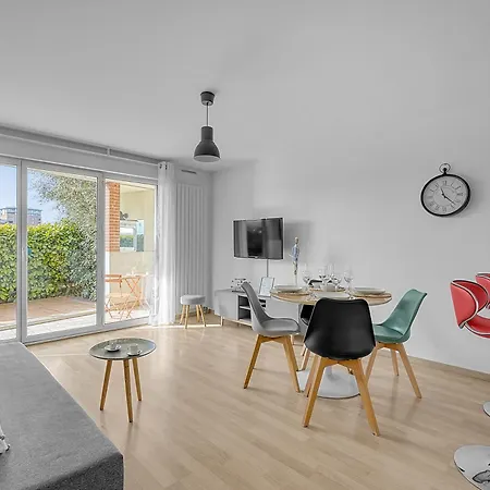 T2 Bord De Garonne Hypercentre Terrasse + Parking